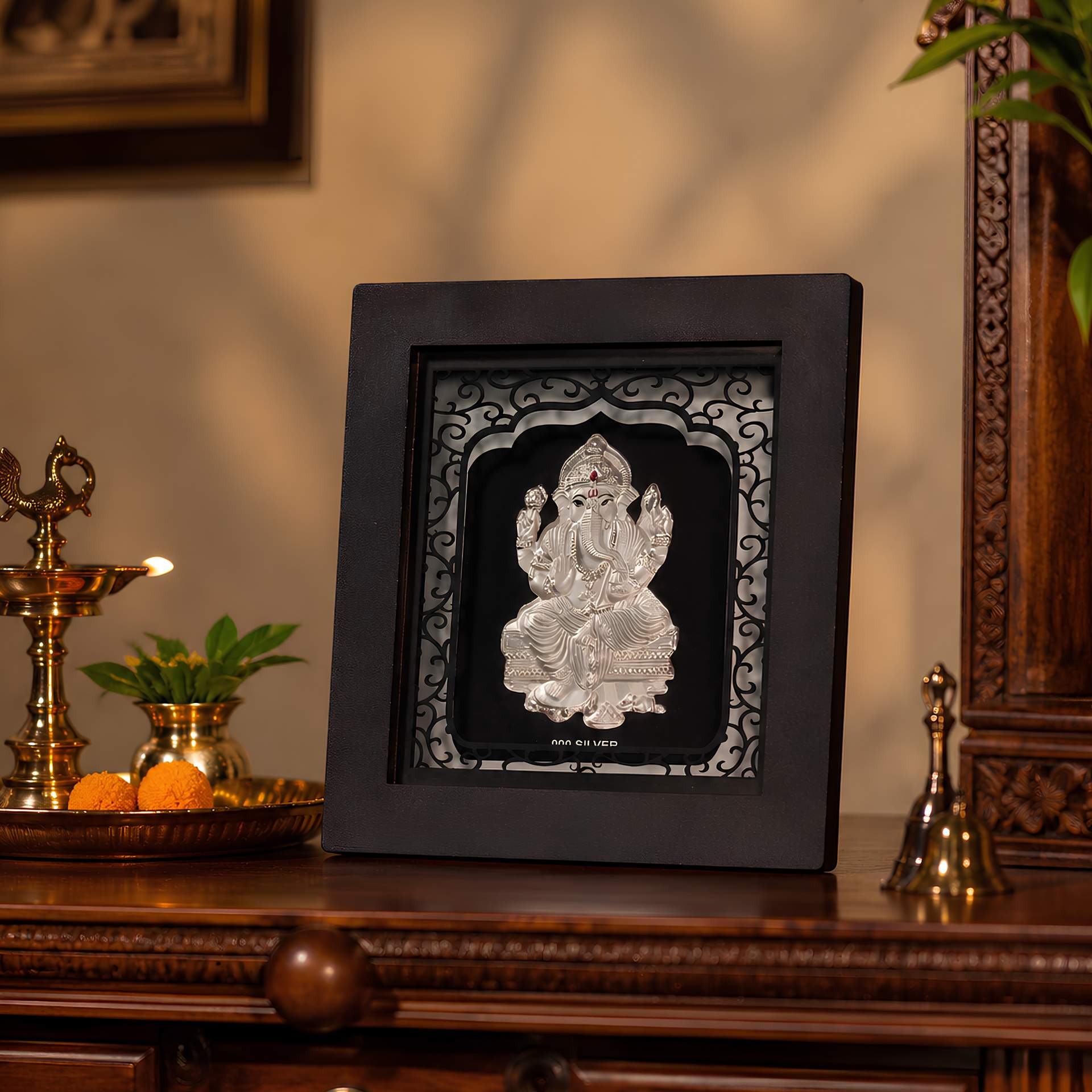 999 Silver Lord Ganesha Premium Decorative Frame