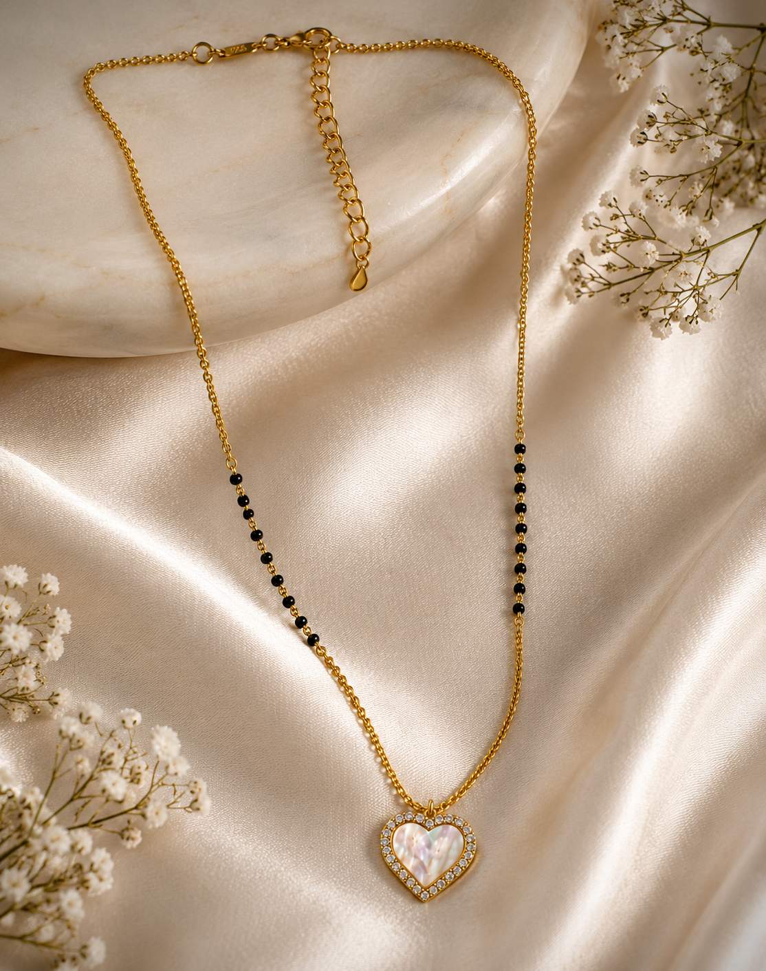 925 Sterling Silver Gold Plated Mother Of Pearl Heart Mangalsutra
