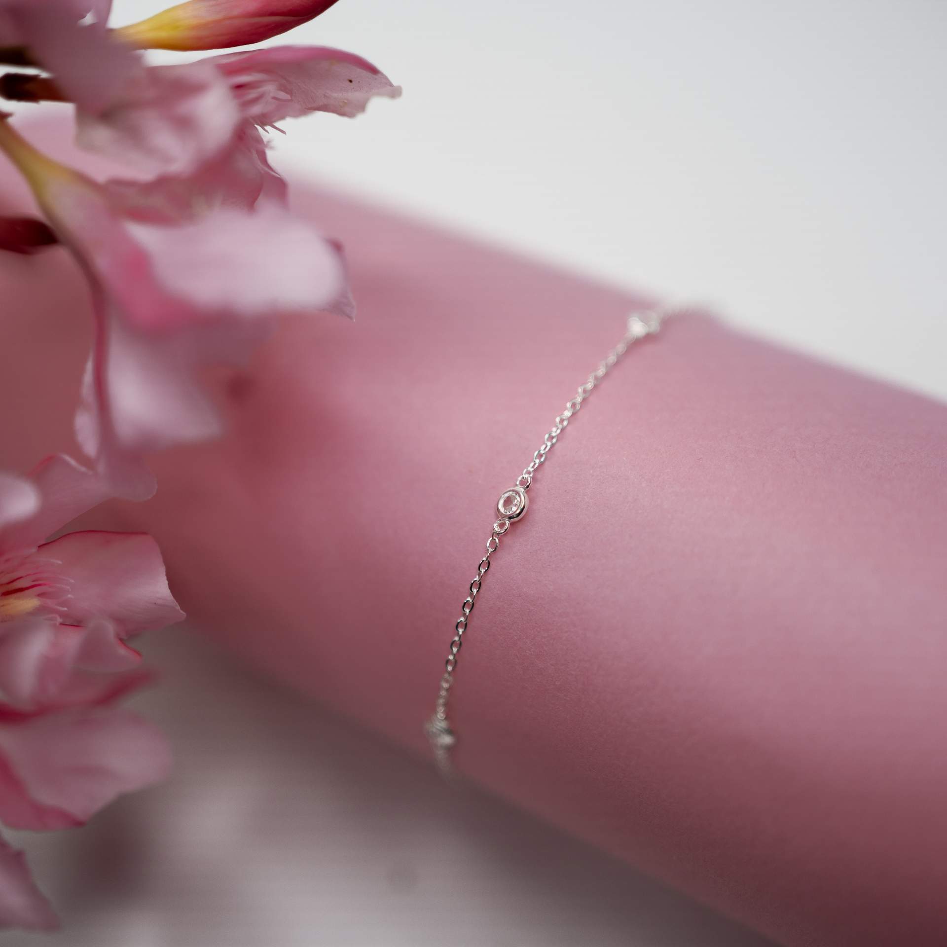 925 Sterling Silver Finish Crystal Orbit Anklet
