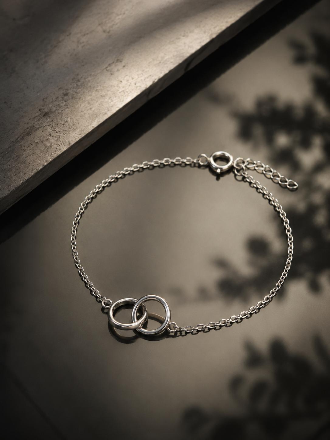925 Sterling Silver Forever Interlocking Circle Bracelet