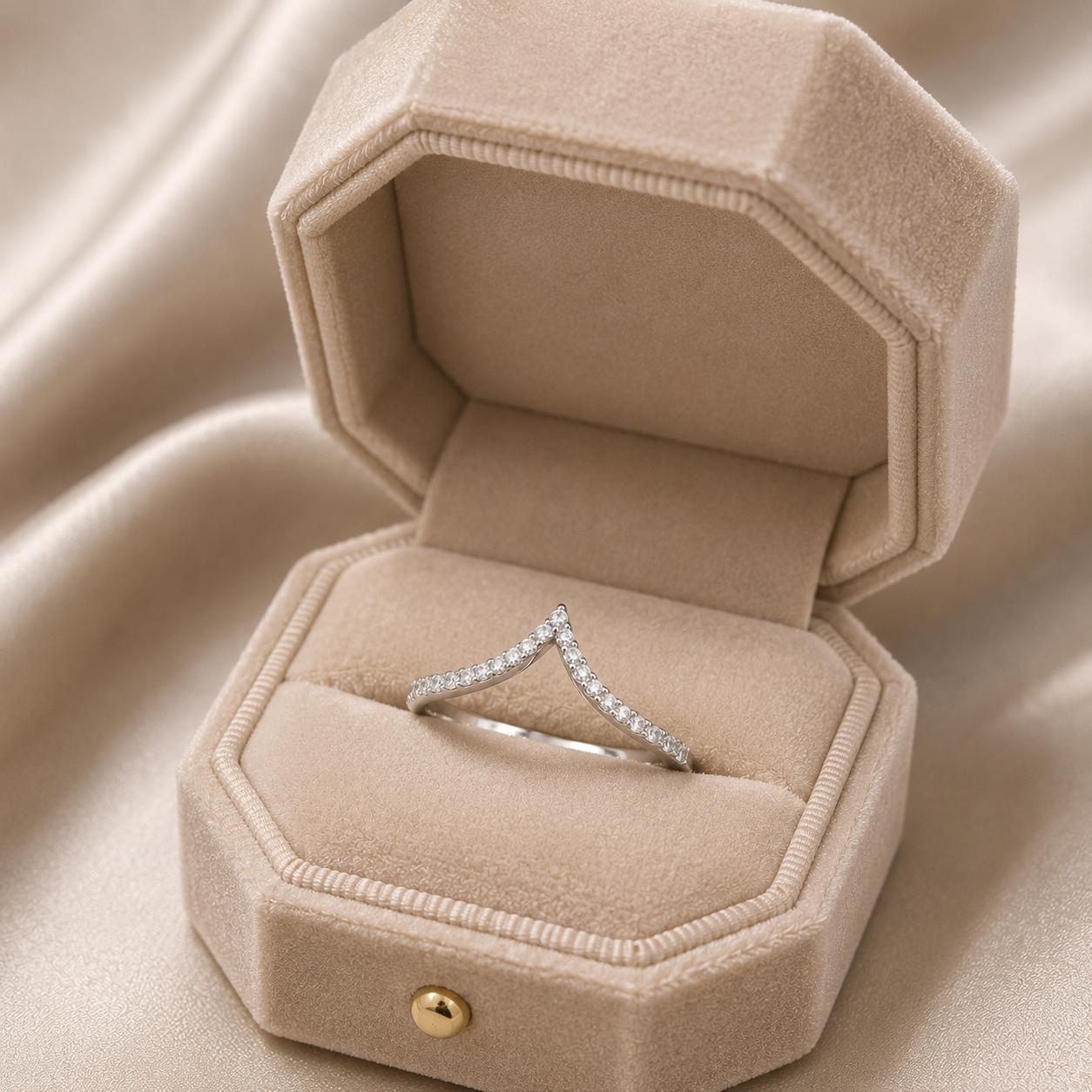 925 Sterling Silver Chevron Cz Adjustable Ring