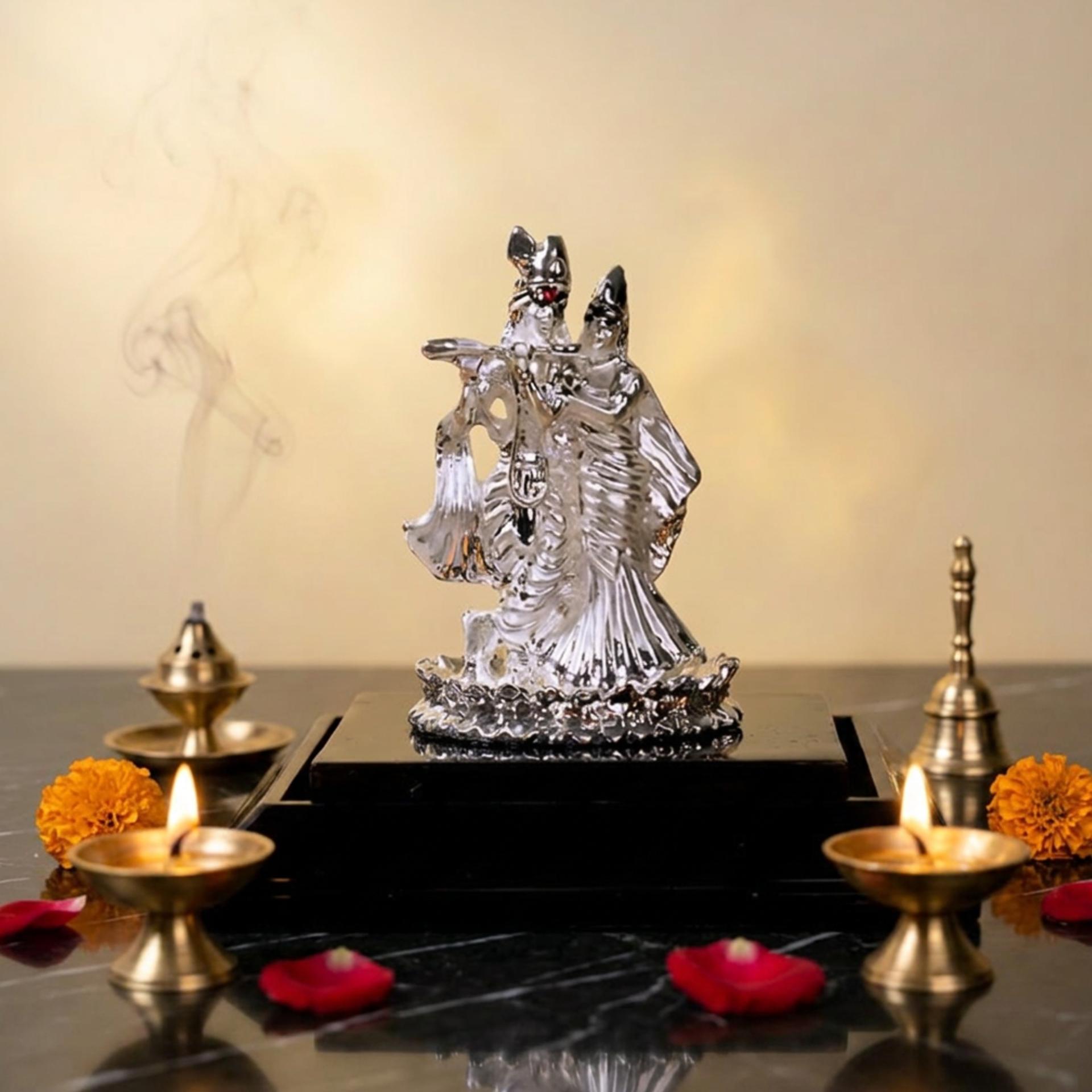 Divya Radha Krishna 999 Silver Idol With Premium Display Case - Image 4