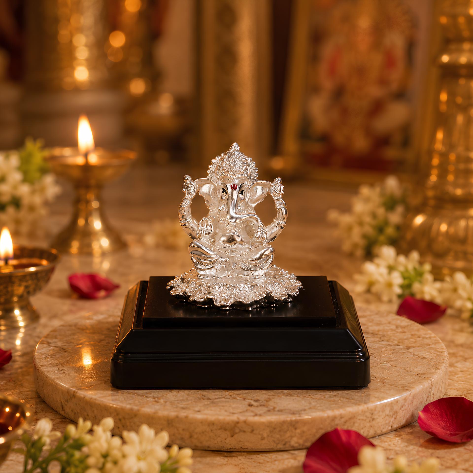 999 Silver Divya Lord Ganesha Idol With Premium Display Case
