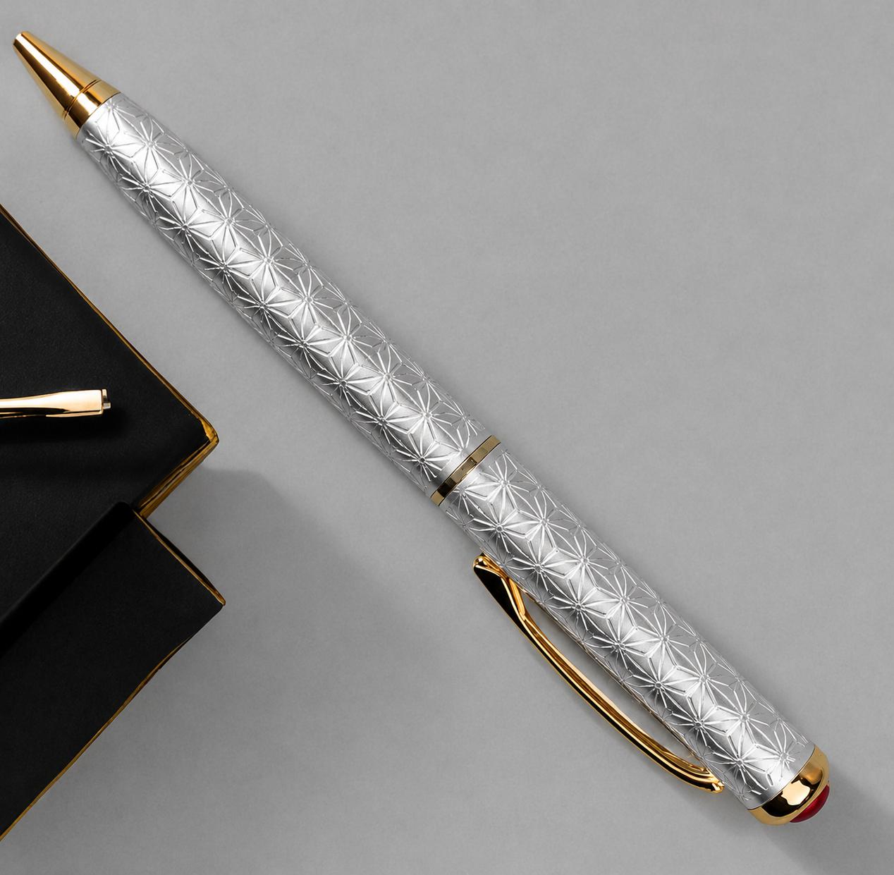 999 Silver Textured Ball Pen - Image 4
