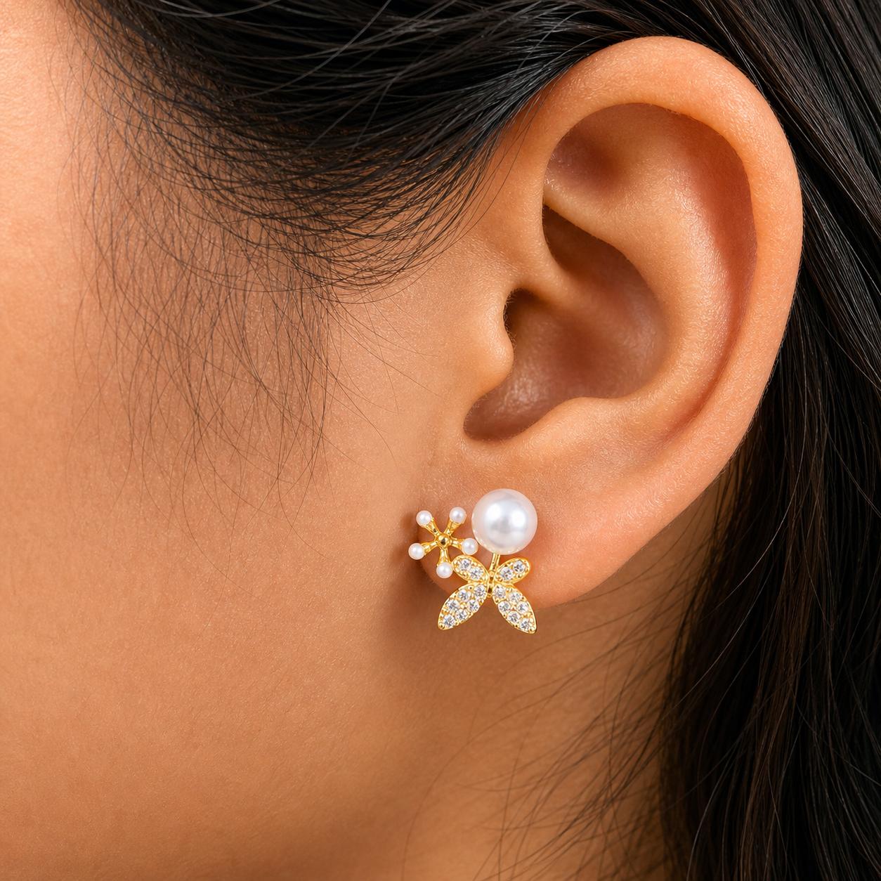 925 Sterling Silver With 22k Gold Plated Floral Pearl Stud Earrings
