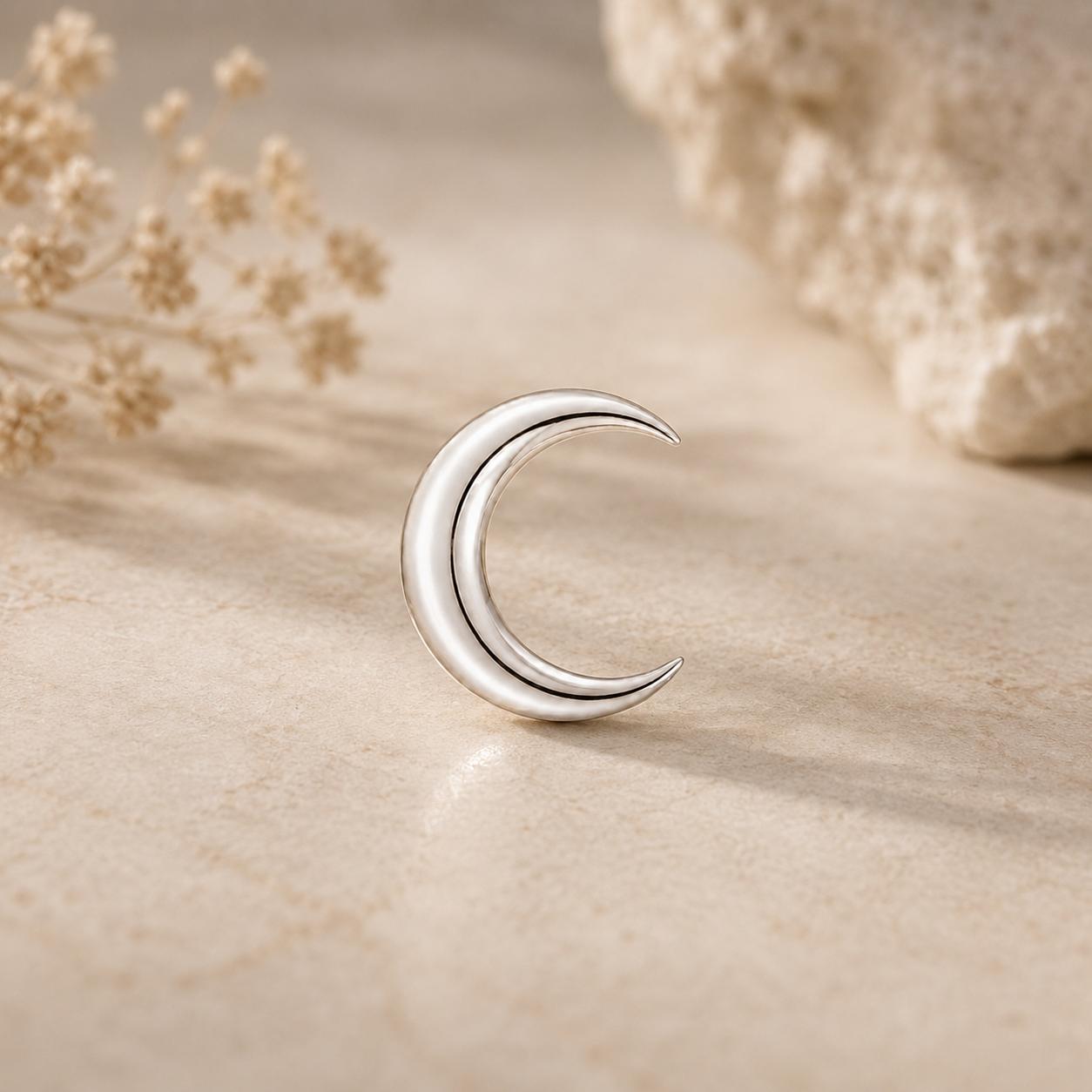 925 Sterling Silver Moon Nose Pin - Image 2