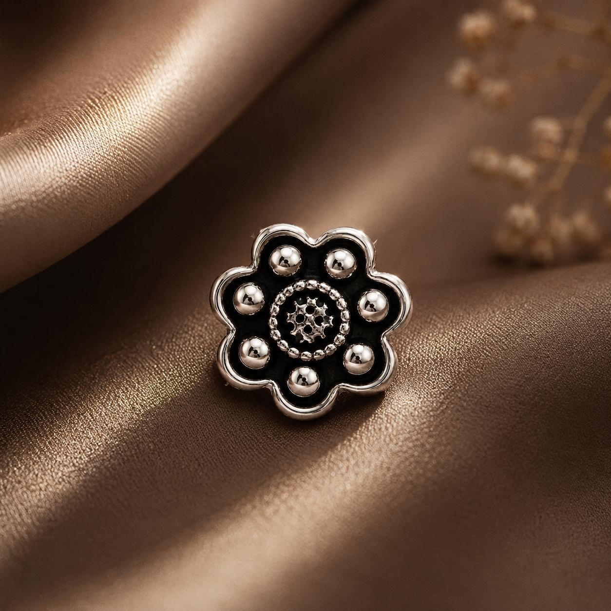 925 Sterling Silver Vintage Floral Nose Pin