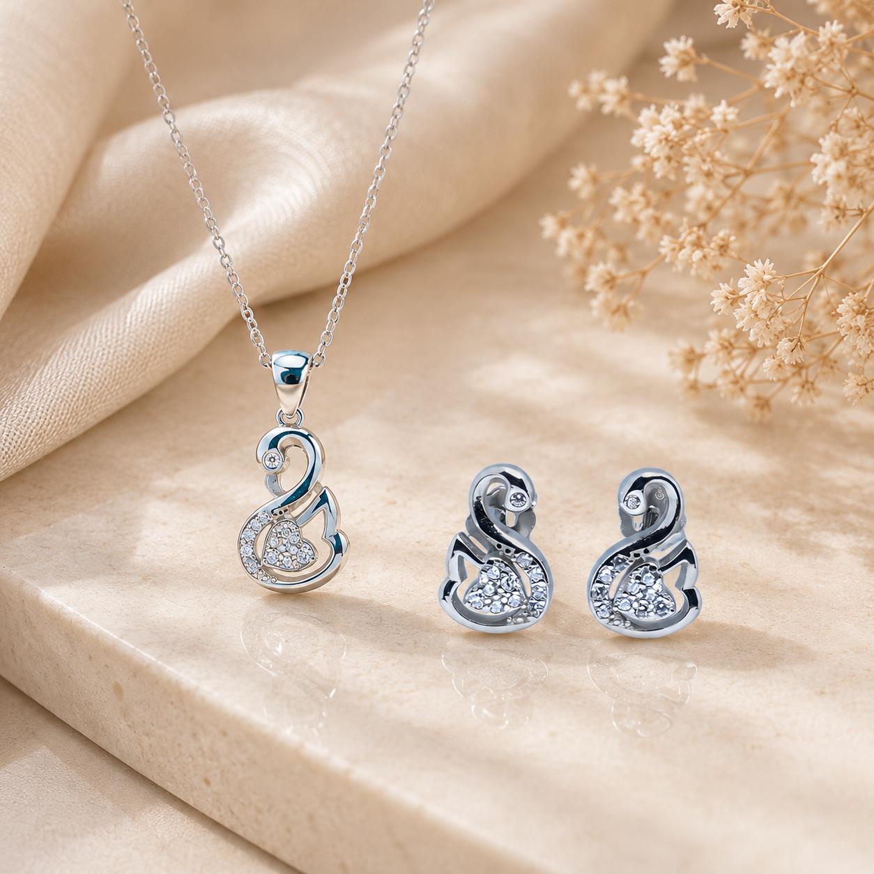 925 Sterling Silver Swan Grace Pendant Set