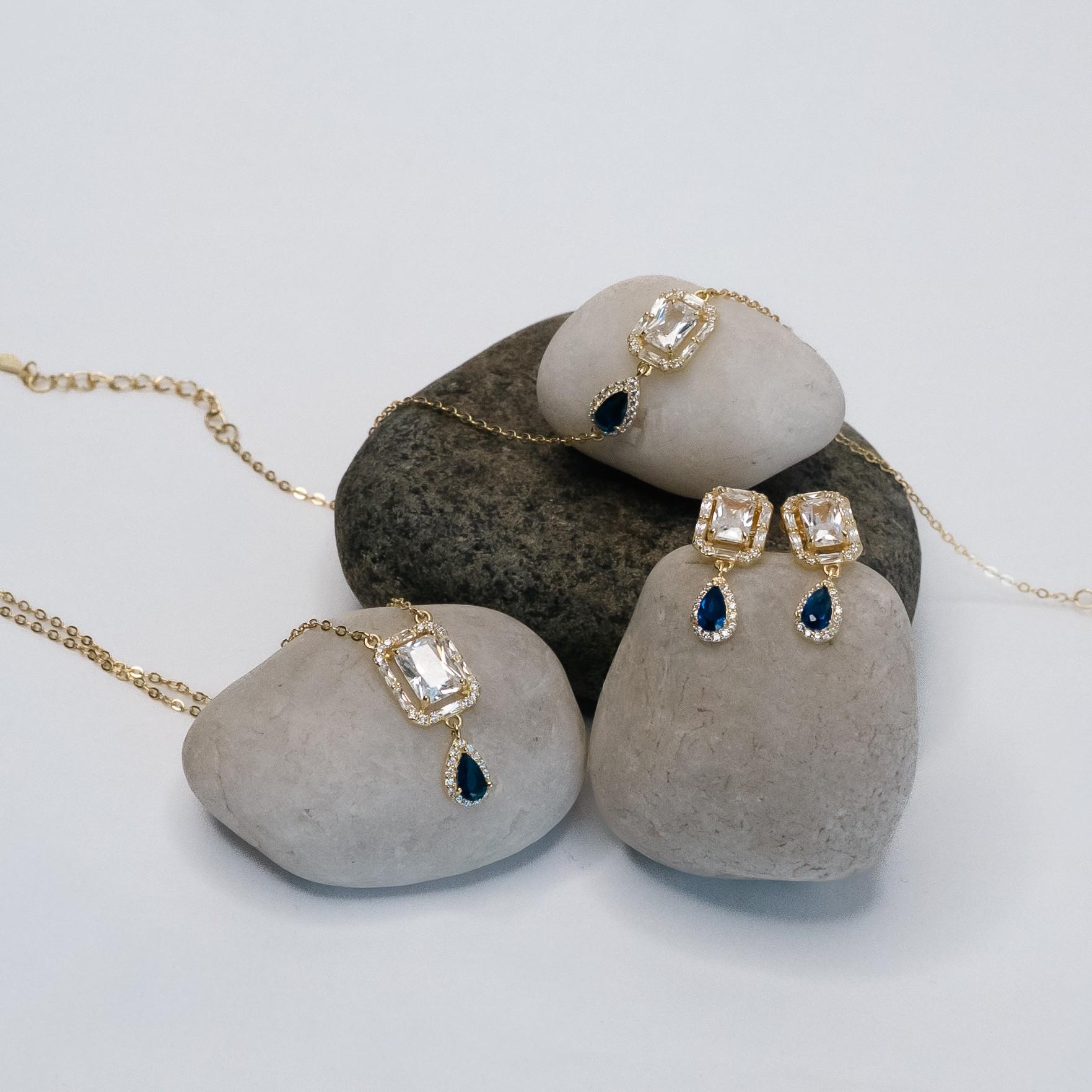 925 Sterling Silver With 22k Gold Plated Royal Sapphire Halo Drop Jewellery Set