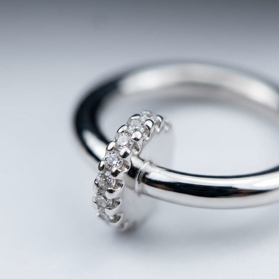 925 Sterling Silver Zircon Hoop Earring - Image 3