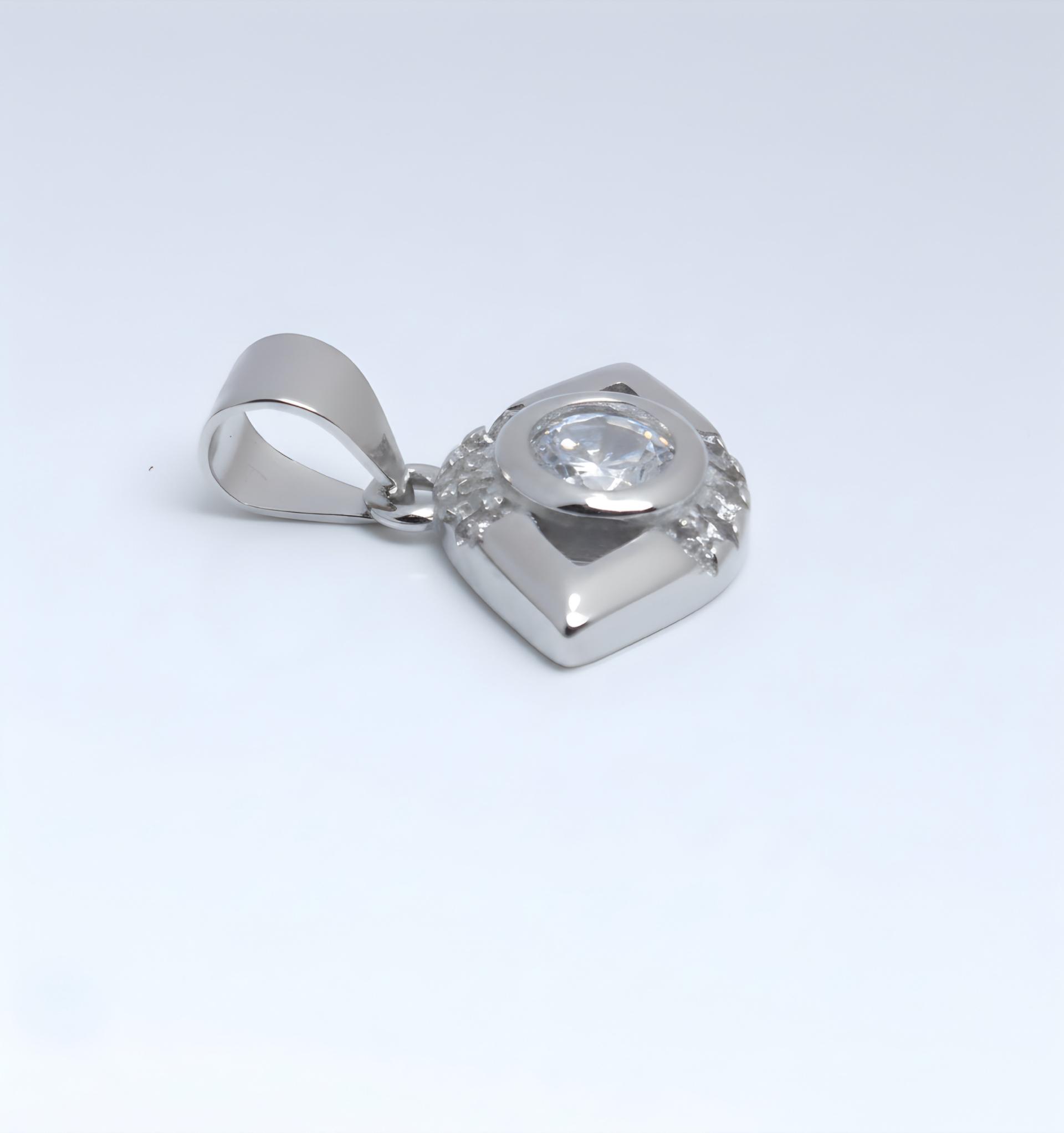 925 Sterling Silver Mystic Eye Pendant - Image 4
