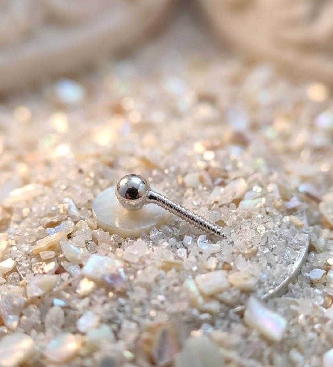 925 Sterling Silver Silver Classic Ball Nose Pin - Image 2