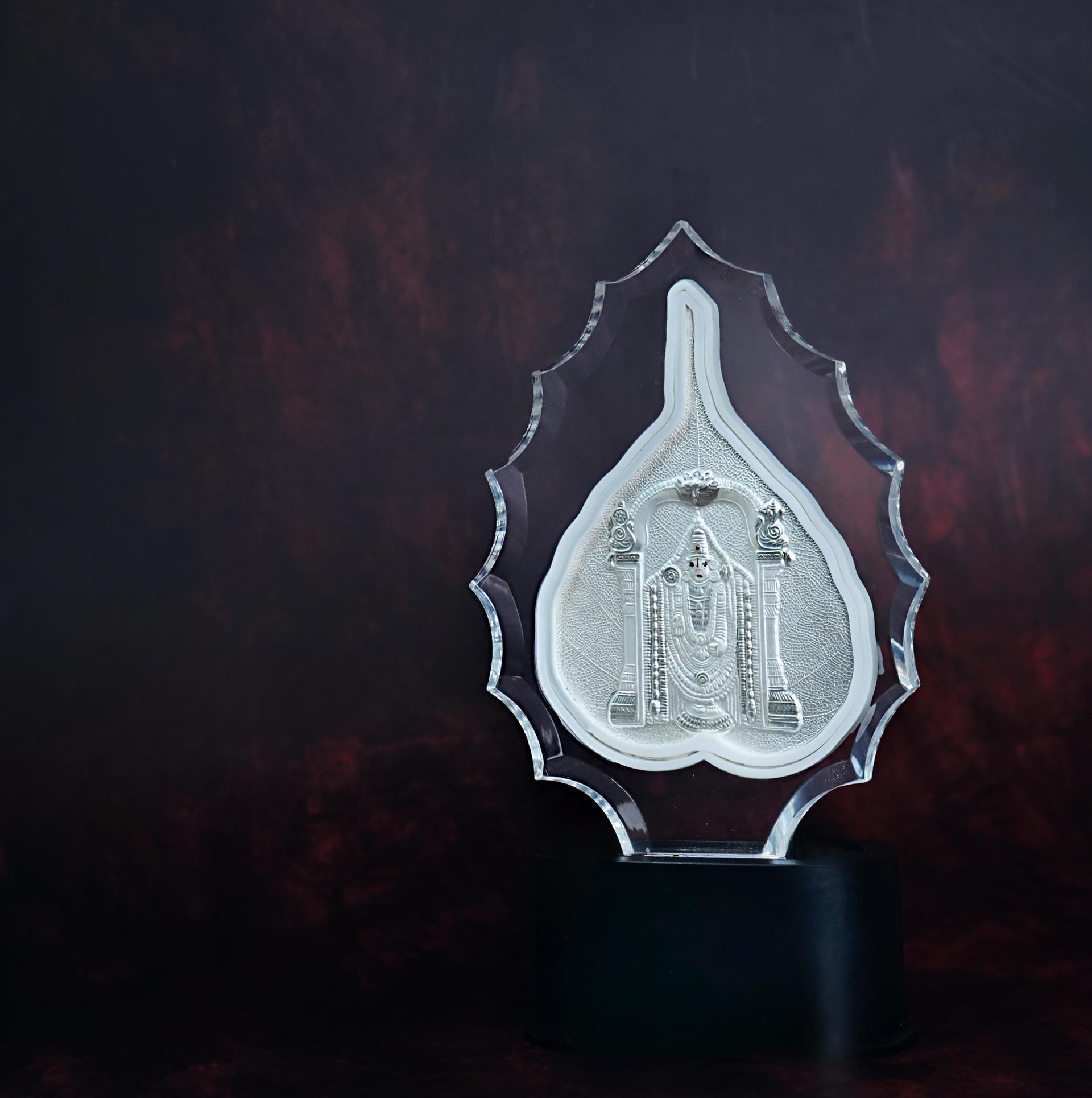 Divya Tirupati Balaji 999 Silver Peepal Leaf Showpiece