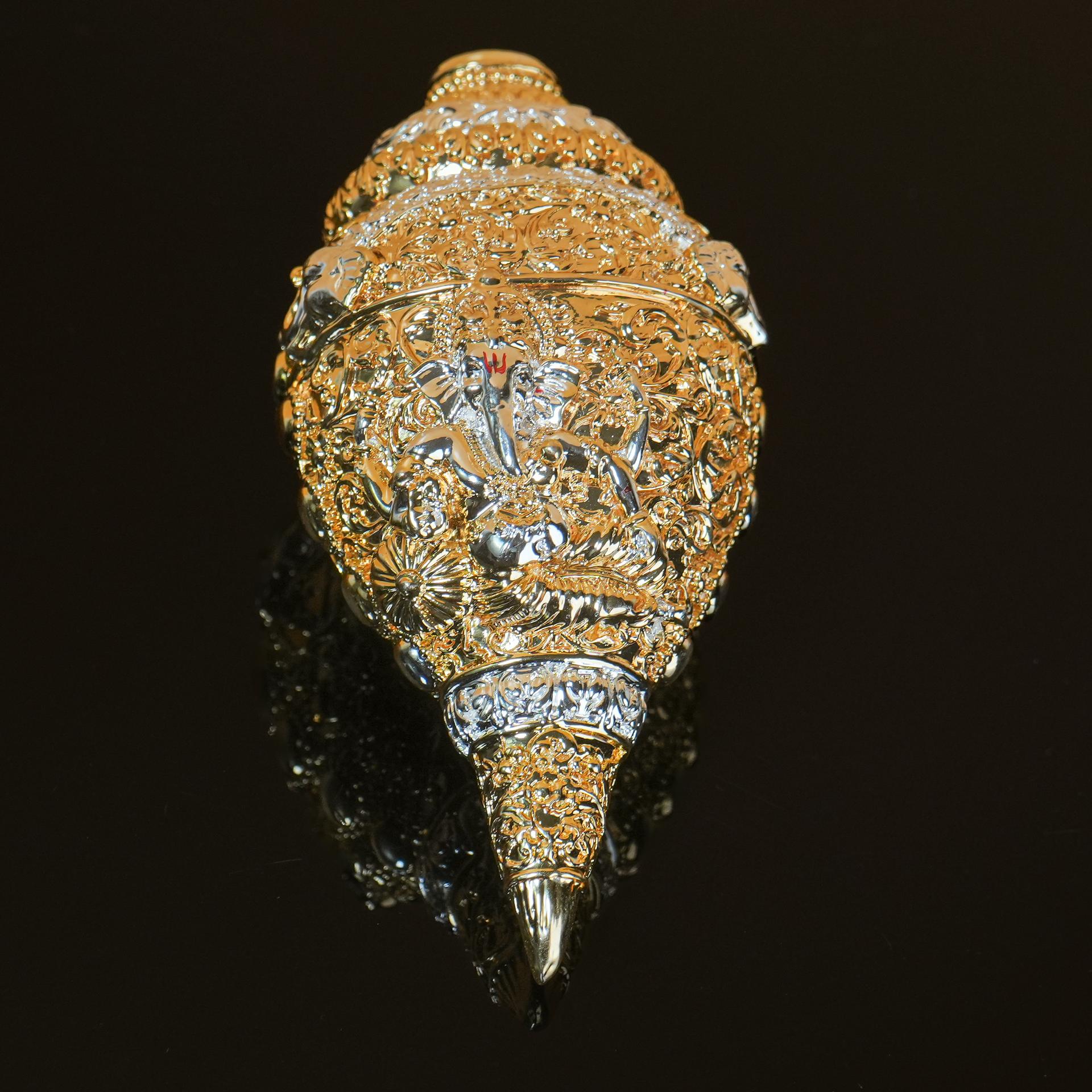 24k Gold And 999 Silver Divya Sacred Shankh Conch Decorative Idol - Image 3