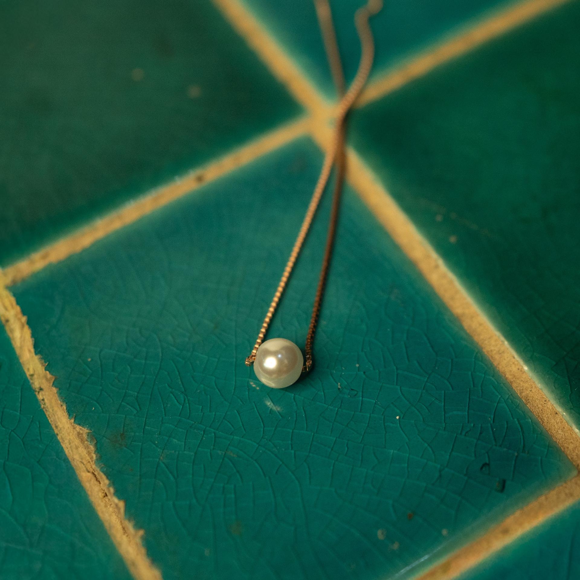 Luna Pearl Rose Gold Necklace With Chain With 925 Sterling Silver