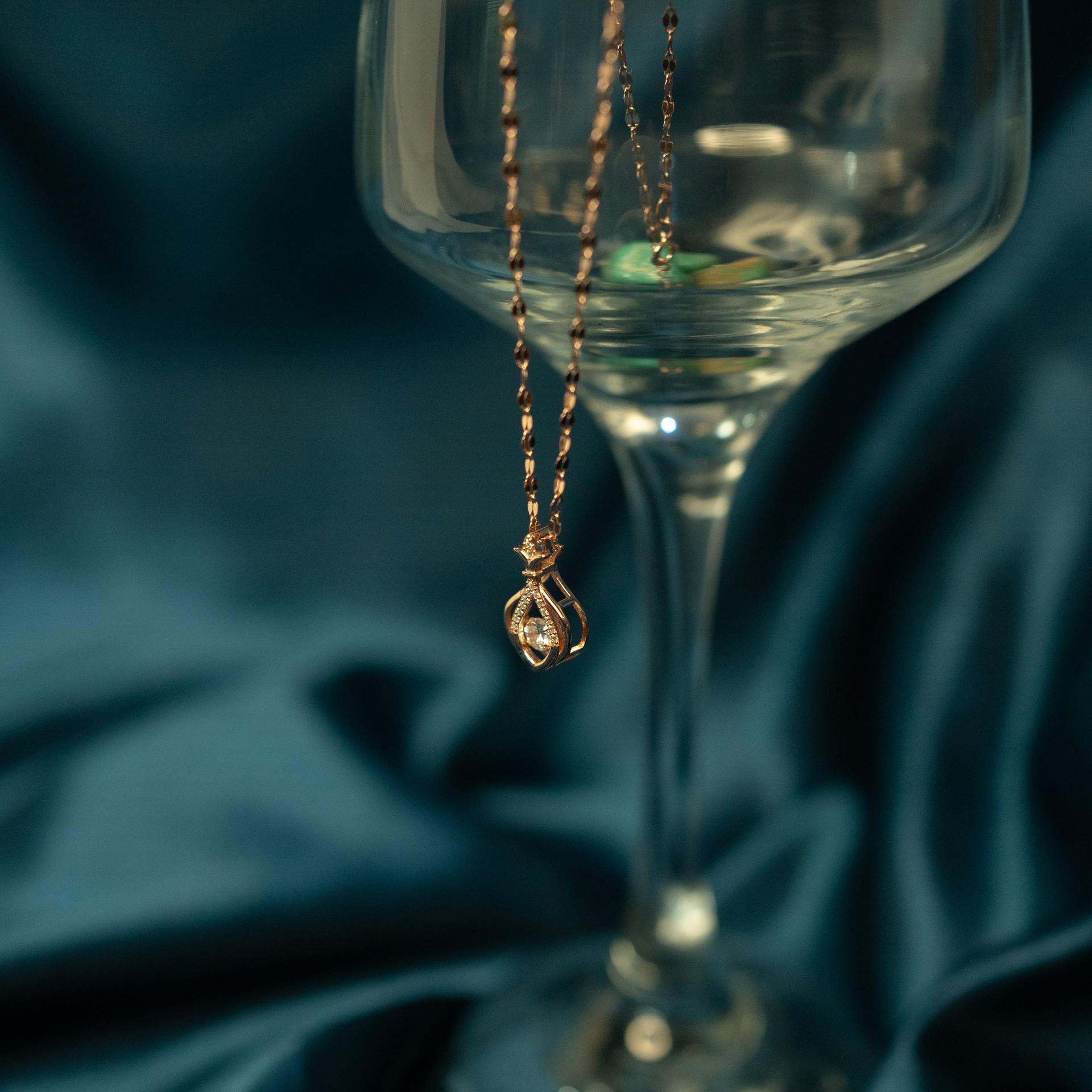 Flower Pot Pendant With Chain In 925 Sterling Silver With Rose Gold Plating - Image 4