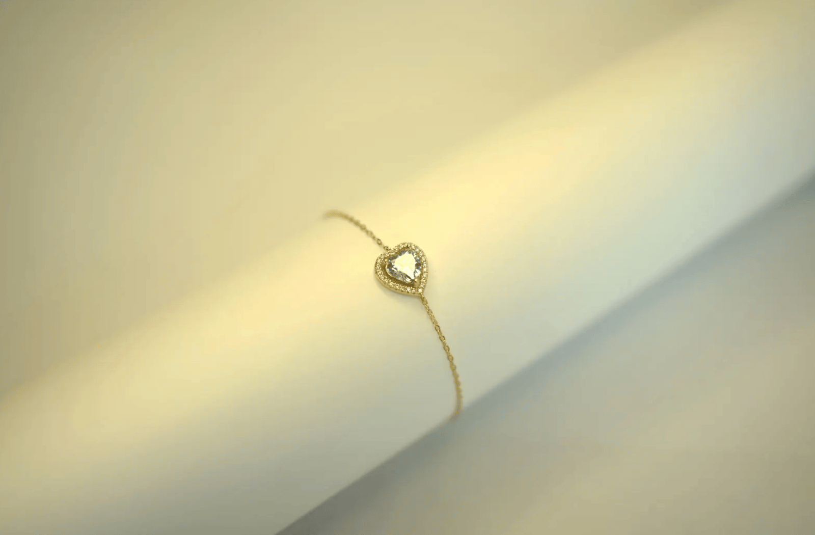 925 Sterling Silver With 22k Gold Plated Heart Solitaire Bracelet - Image 3