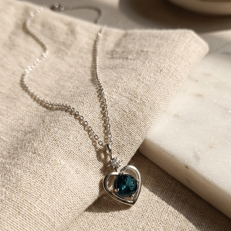 925 Sterling Silver Blue Stone Heart Pendant For Women With Chain